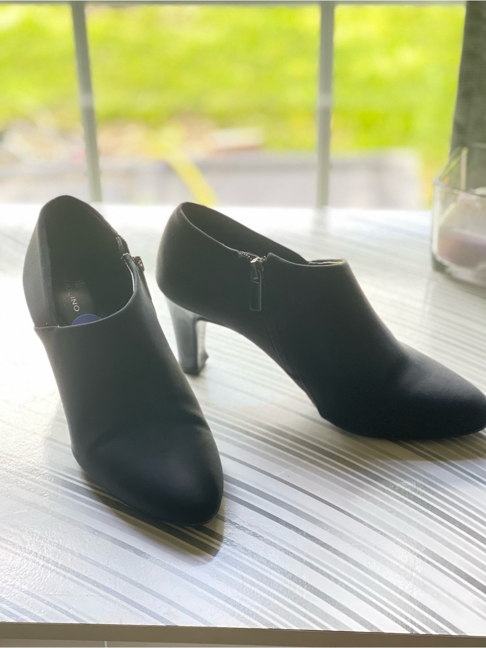 Bandolino Black Zip-Up Ankle Heels